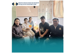 Монгол Улсын шинэхэн иргэнд төрсний гэрчилгээ, буцах үнэмлэхийг гардууллаа